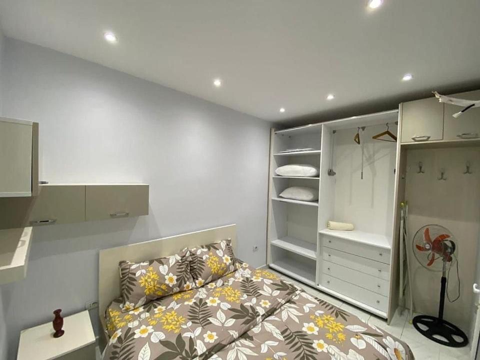 E&B Cosy Apartment Tirana Extérieur photo